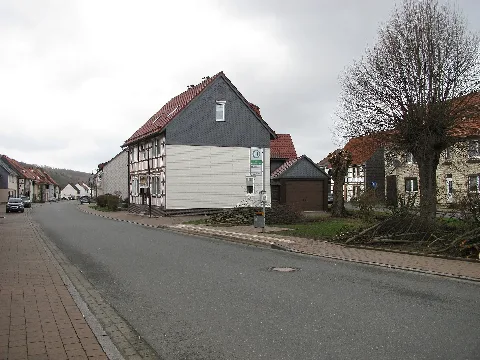 Bushaltestelle König Heinrich Platz, 1, Pöhlde, Herzberg Am Harz, Landkreis Göttingen