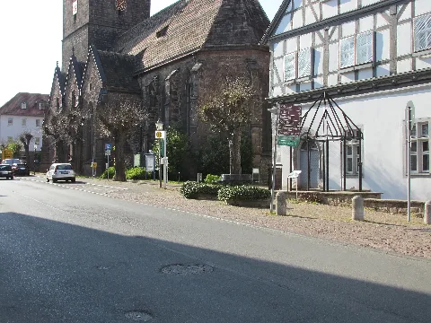Bushaltestelle Markt, 2, Grebenstein, Landkreis Kassel