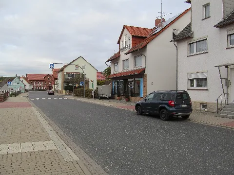 Bushaltestelle Mitte, 2, Holzhausen, Immenhausen, Landkreis Kassel