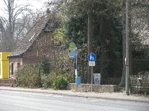 Bushaltestelle Runde Straße, 2, Nienburg, Landkreis Nienburg