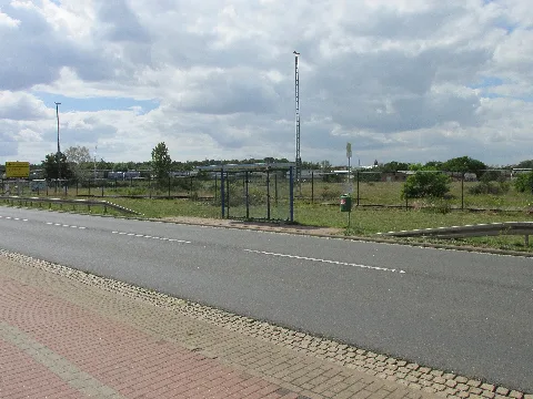 Bushaltestelle Salegaster Chaussee, 2, Greppin, Bitterfeld Wolfen, Landkreis Anhalt Bitterfeld
