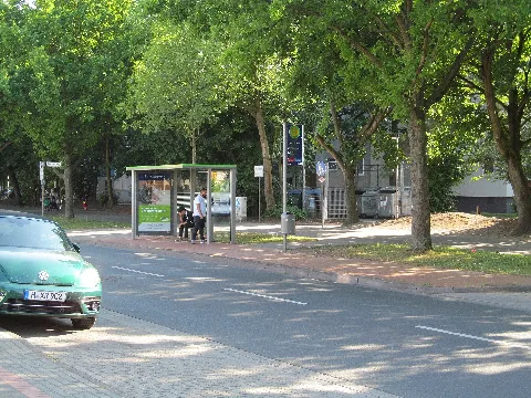 Bushaltestelle Spessartweg, 1, Sahlkamp, Hannover