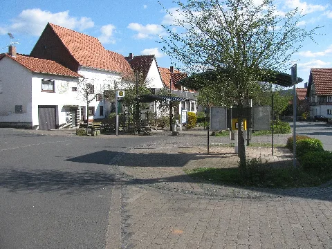 Bushaltestelle Wellen, 1, Wellen, Edertal, Landkreis Waldeck Frankenberg