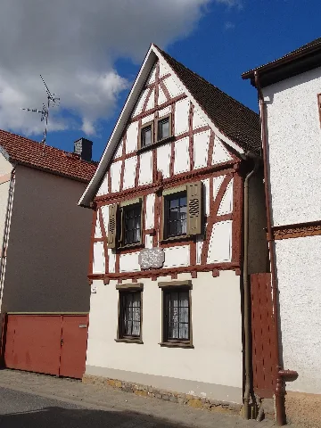 Butzbacher Straße 12 (Nieder Weisel) 04