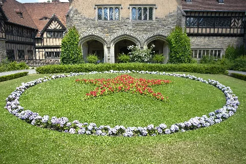 Cecilienhof Red Star