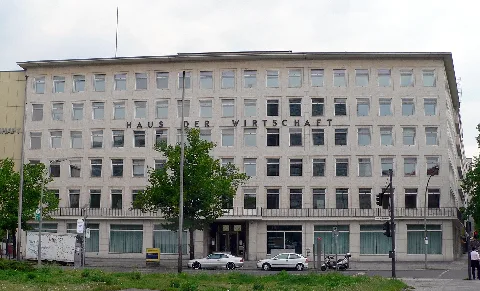 Charlottenburg Bismarckstraße 109 Haus Der Wirtschaft