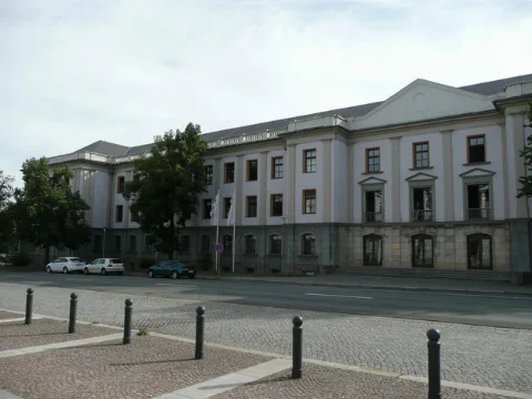 Chemnitz Blick Auf Die Unternehmenszentrale Der Wismut Gmbh Geograph.org.uk 8467