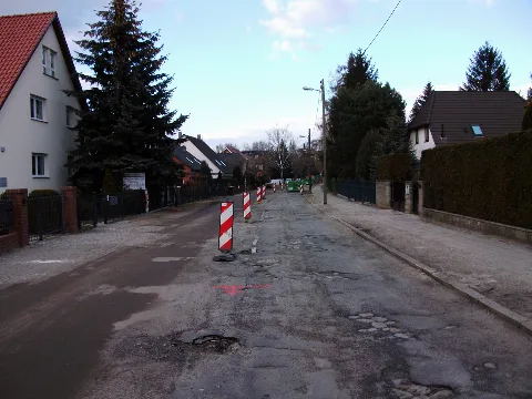Clp 20100308 Alt Hohenschönhausen Biesterfelder Straße 1