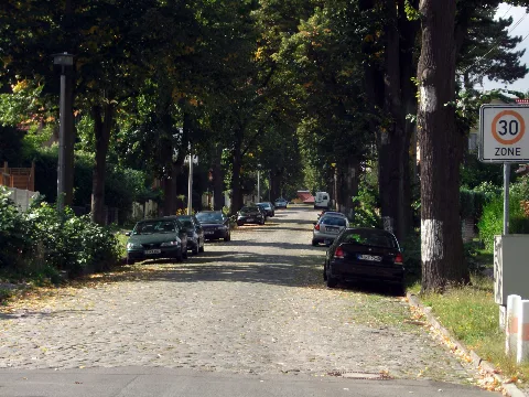 Clp 20100921 Altglienicke Falkenbrunnstraße