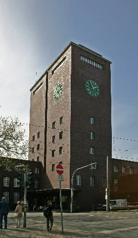 Clp 20140403 1173 Bf Oberhausen Hbf Turm
