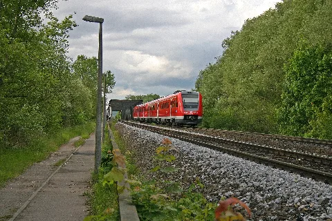 Clp 20140513 1548 95 80 0612 515 6 D Db Bei Regensburg Walhallastraße