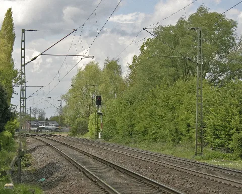 Clp 20150430 4671 Vzg 2270 Bei Millingen (Kr Rees)