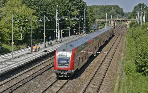 Clp 20150707 5045 Re5 Schönfließ West