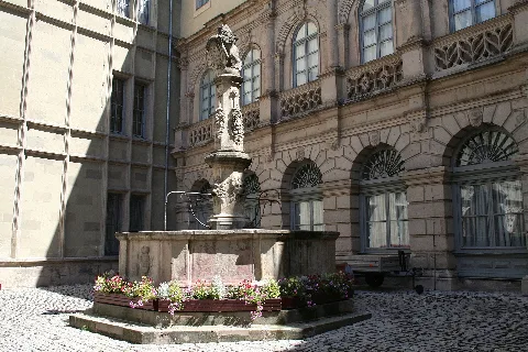 Coburg Brunnen Ehrenburg