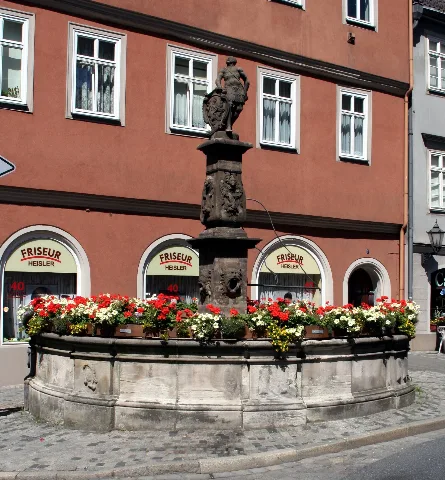 Coburg Rueckertstr Brunnen