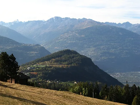Colline Du Châtelard