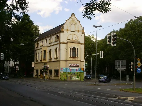 Corner Hattinger Street Waterstreet