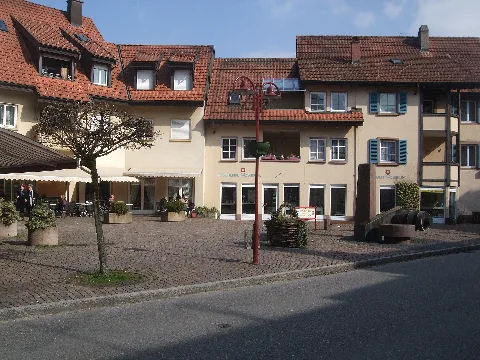 Cornimont Platz In Steinen