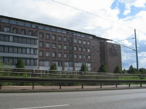 Crowne Plaza Hotel Schwerin Geo En.hlipp.de 13090