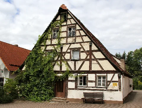D 5 74 117 15 01