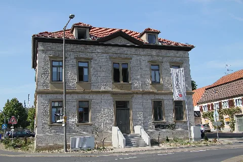 D 6 79 206 58 001