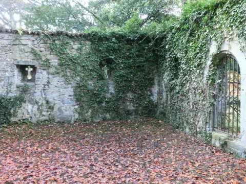 D By Lindau (Bodensee) Schachen Ruine "Burg Degelstein" 003