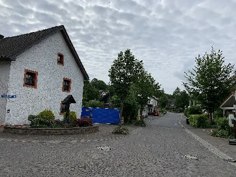 Dahlem Bahnstraße Ecke Schulstraße
