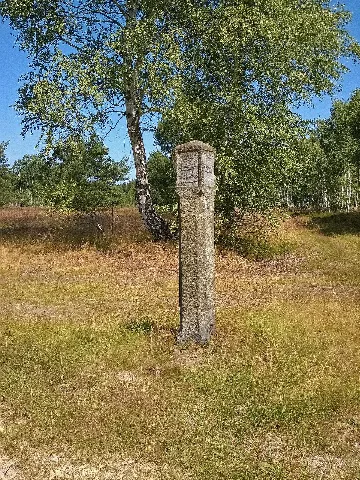 Dauban Wegweiserstein