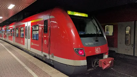 Db 422 532 Duisburg 1701140723