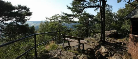 Der Aussichtspunkt Auf Dem Breiten Stein Nahe Porschendorf Geo.hlipp.de 20914