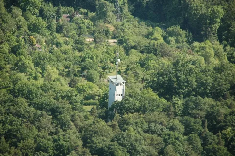 Der Aussichtsturm Uhlbergturm Auf Dem Uhlberg In Der Nähe Von Plattenhardt Panoramio (1)
