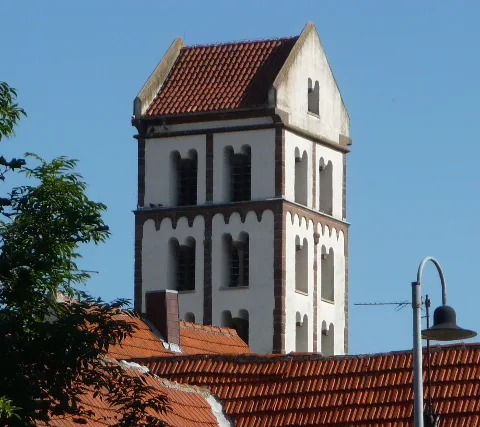 Der Markante Turm Der Colgensteiner Kirche Ist Weithin Sichtbar. Panoramio