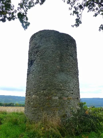 Der Stumpfe Turm Bei Wederath An Der B50 Panoramio