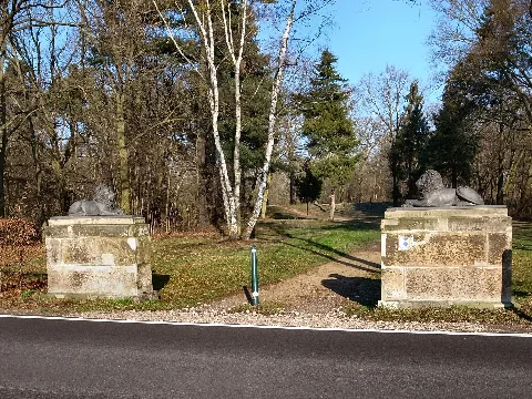 Dessau,Park Großkühnau,Löwentor