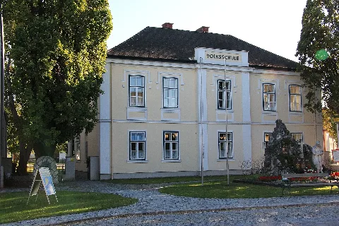Deutsch Brodersdorf 10418