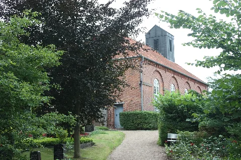 Die Dorfkirche Simonsberg