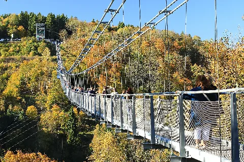 Die Fußgänger Seilhängebrücke Nahe Der Rappbodetalsperre. 2H1A1235Wi
