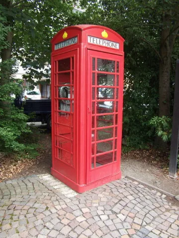 Die Rote Telefonzelle In Wilhelmplatz, Bad Laasphe (The Red Telephone Box In Bad Laasphe) Geo En.hlipp.de 12667