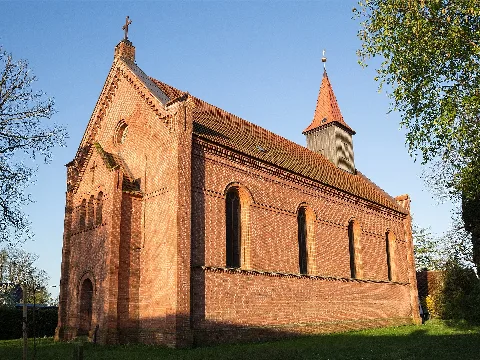 Dierhagen Backsteinkirche