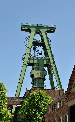 Dinslaken, Zeche Lohberg, 2011 05 Cn 02