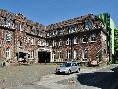 Dinslaken, Zeche Lohberg, 2011 05 Cn 04