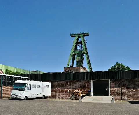 Dinslaken, Zeche Lohberg, 2011 05 Cn 06