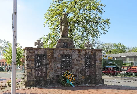 Dohren Kriegerdenkmal 01