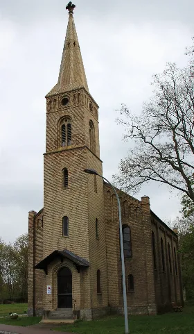 Dorfkirche Pinnow Hohen Neuendorf Vorderansicht