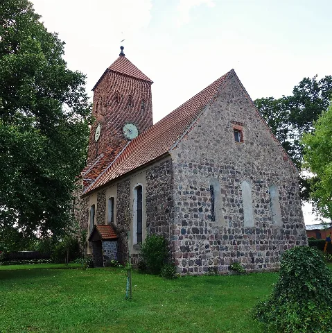 Dorfkirche Storkow (Templin) 2017 Se