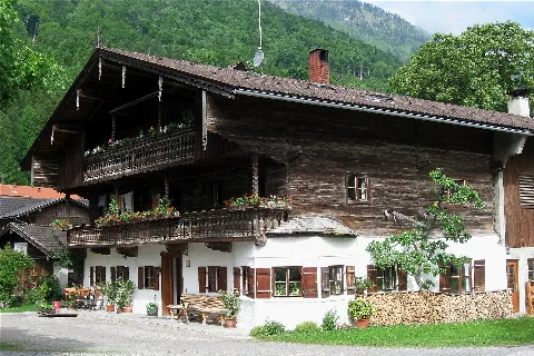 Dorfstr. 13 Niederaudorf 2