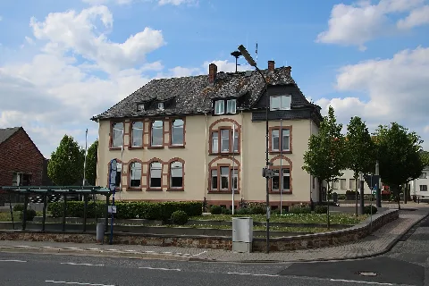 Dorlar (Lahnau) Ehemalige Schule (001)