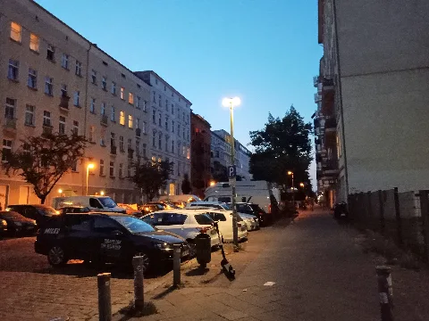 Drehort des Films Je suis Karl, die Thaerstraße in Berlin-Friedrichshain (aufgenommen am 18. Juni 2021)