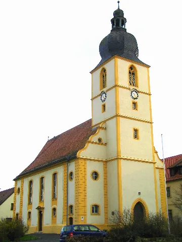 Dreieinigkeitskirche Rentweinsdorf (Gesamtansicht)