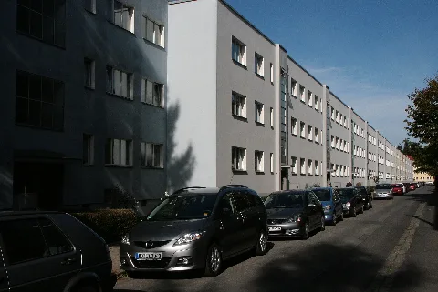 Dresden, Fraunhoferstraße 1 33